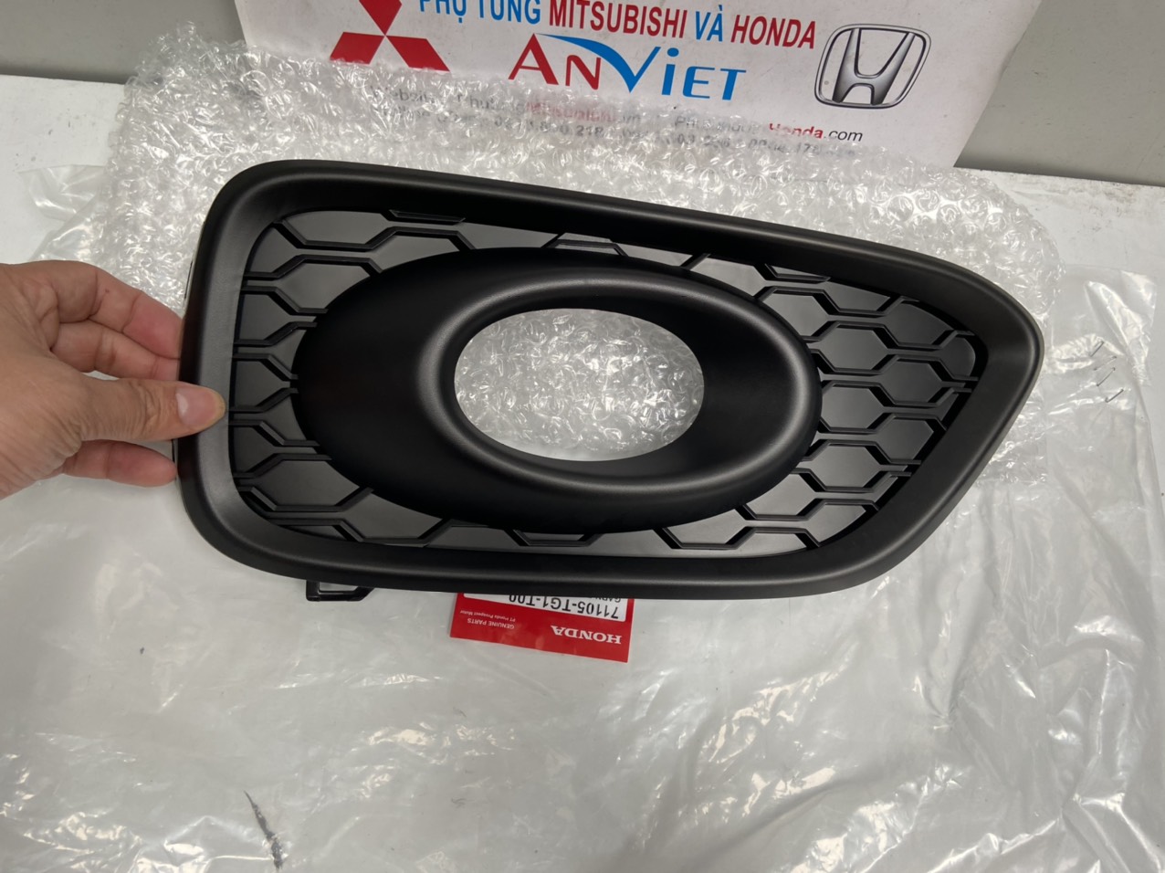 Ốp Đèn gầm xe Honda BRIO